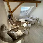 Esprit Beige - Joli Salengro - Sauna & Sport Club * Miluza
