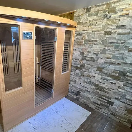 Esprit Beige - Joli Salengro - Sauna & Sport Club 公寓 牟罗兹