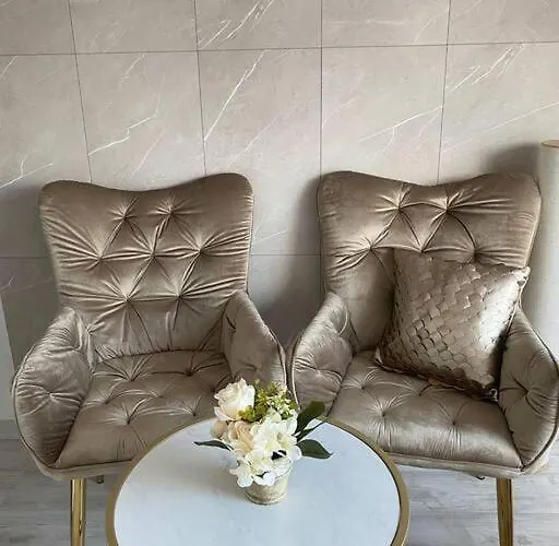 Esprit Beige - Joli Salengro - Sauna & Sport Club 公寓 *